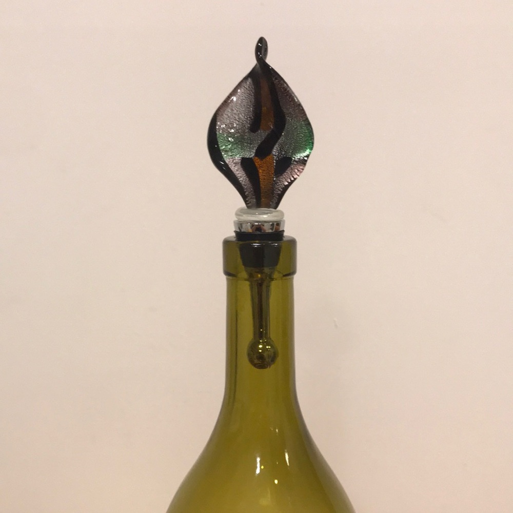 Beautiful unique glass wine stopper